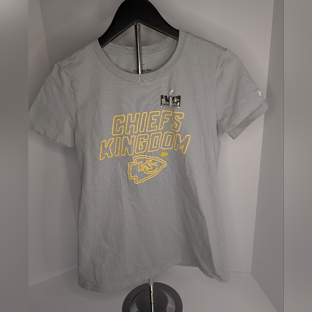 Gray Chiefs Kingdom T-Shirt Size Small Superbowl LVIII
